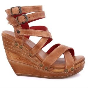 * SOLD * Bed Stu Juliana